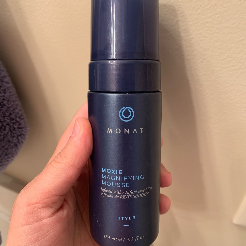 Monat moxie mousse